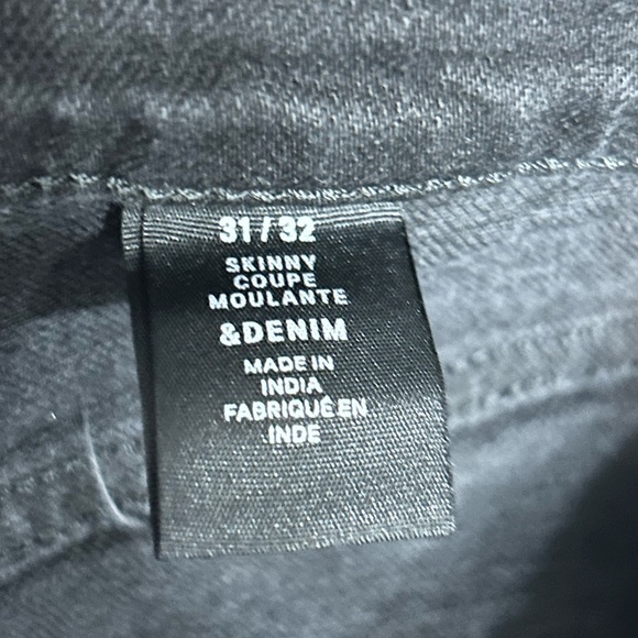 6- Size 31/32 H&M skinny coupe Moulante & Denim Black, black, stretchy - Picture 3 of 10
